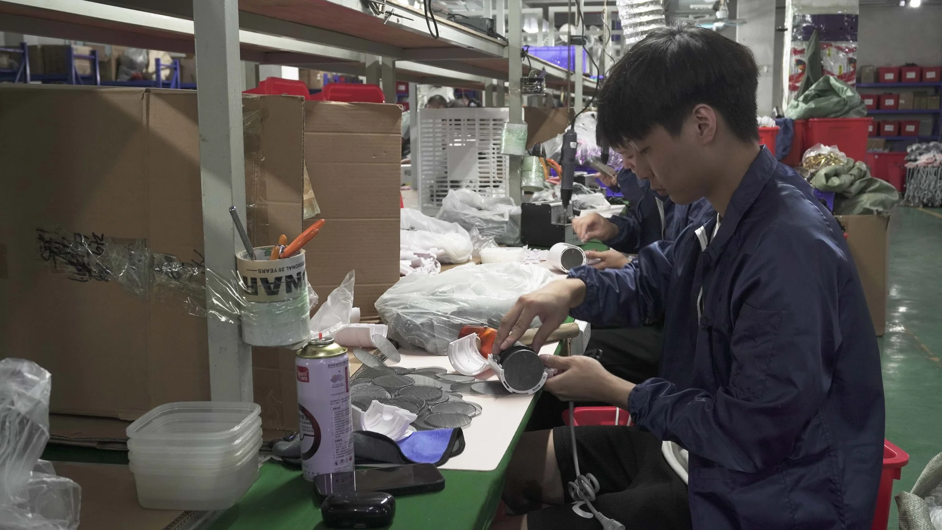FLYHSO factory workshop
